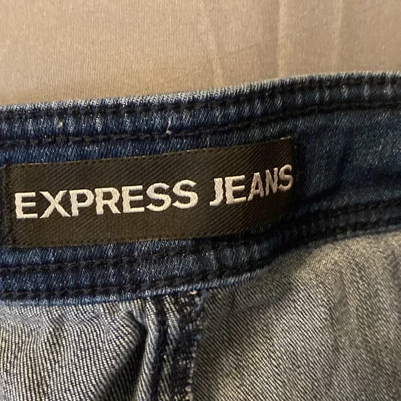 Express Jeans high-rise shorts - Picture 3 of 5
